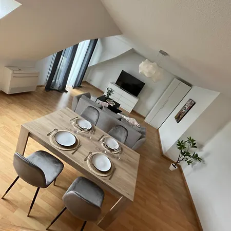 Appartamento Alexander Home With Parking *